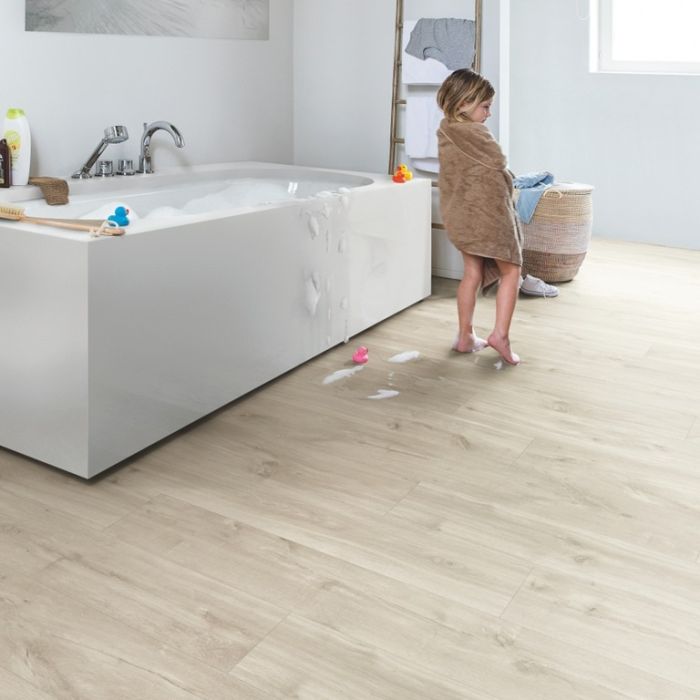 Quick Step Blos AVSPU40038 Canyon Beige Eik pvc vloer, stijlvolle beige eiken click-vloer, ideaal voor een licht en ruimtelijk interieur